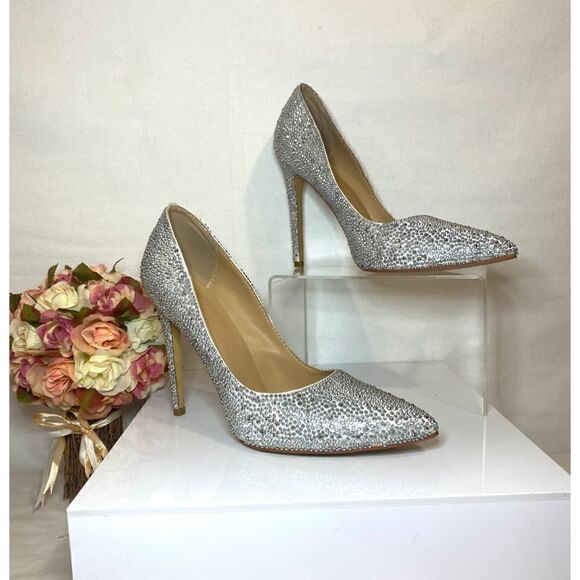 Saks Fifth Avenue Collection - Picture 4 of 6